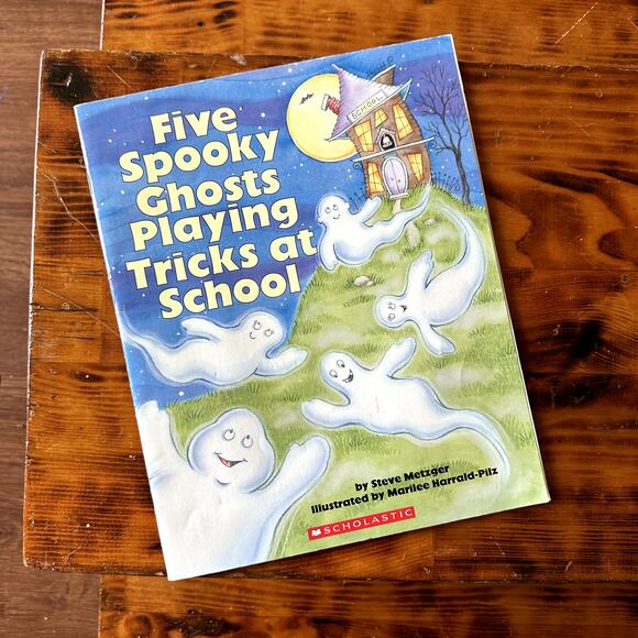 Scholastic Five Spooky Ghosts Playing Tricks At School Paperback Book - Picture 1 of 8